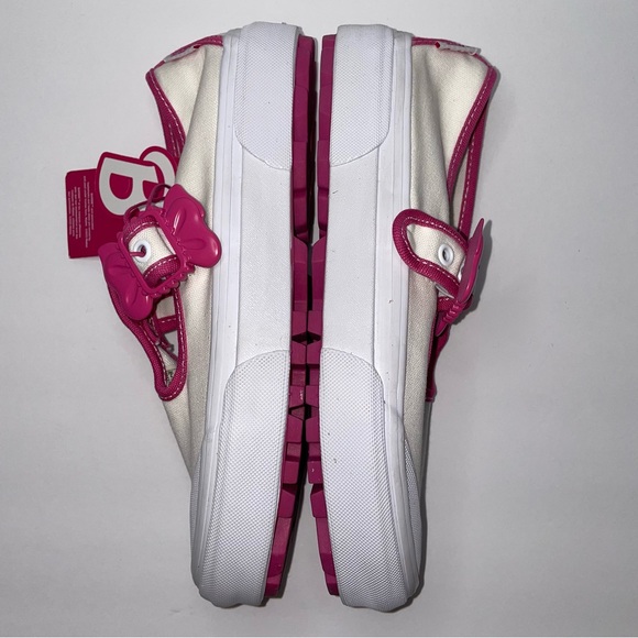 NWOB Vans X Barbie Style 93 Dx Mary Jane Sneakers - Picture 7 of 9